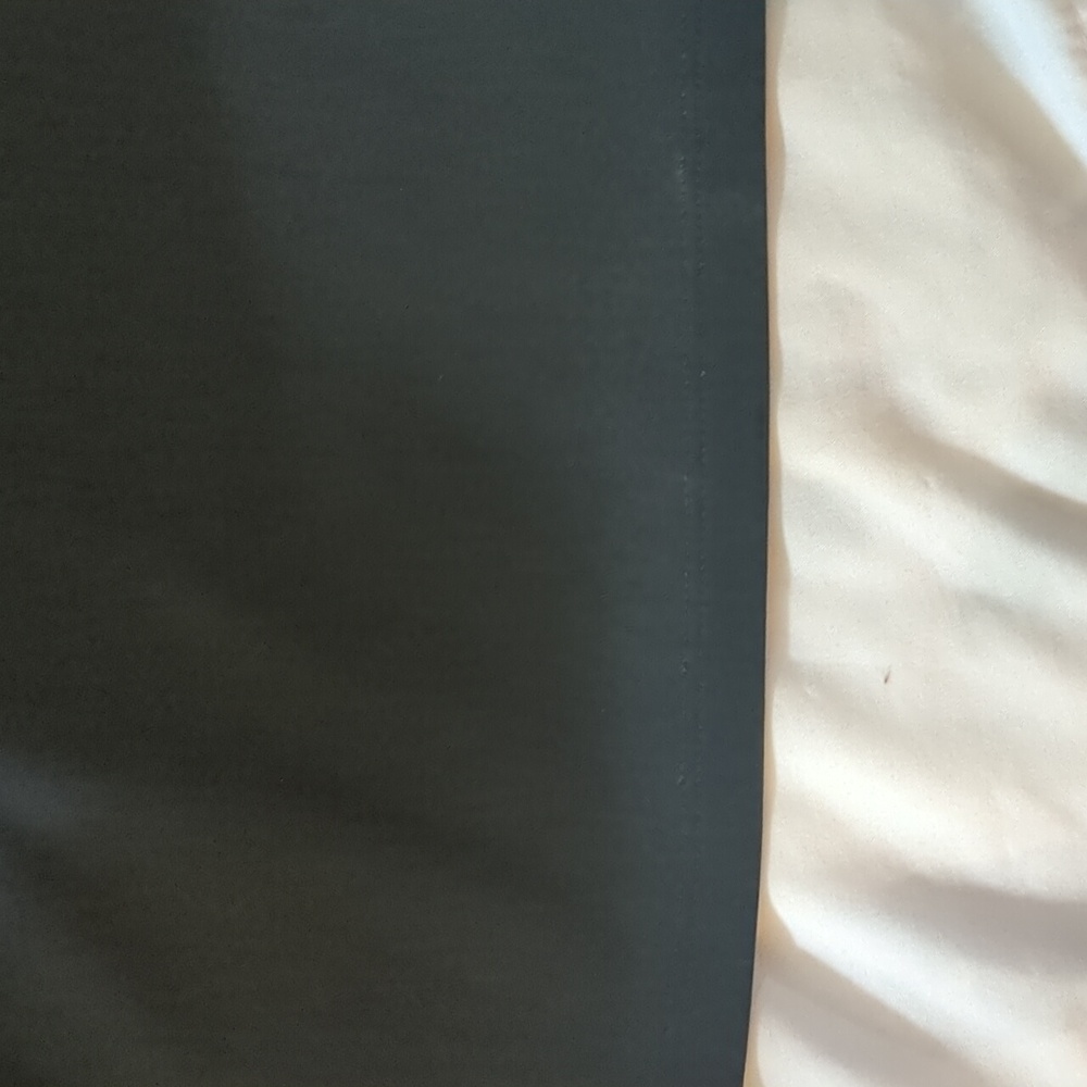 Nine West Black Blouse Short Sleeve V Neck Front and Back Sz L - Picture 6 of 6